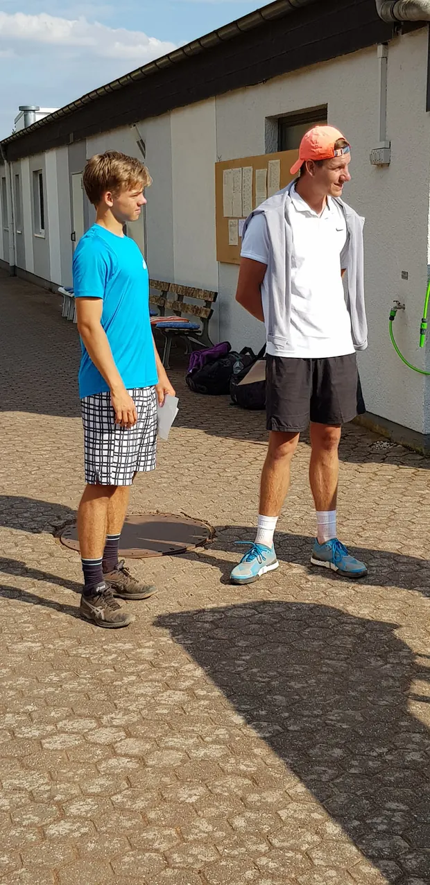 Impression vom Vereinsleben des TC Grün-Weiß Elz