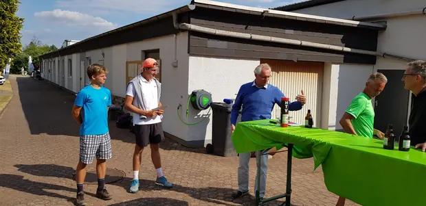 Impression vom Vereinsleben des TC Grün-Weiß Elz