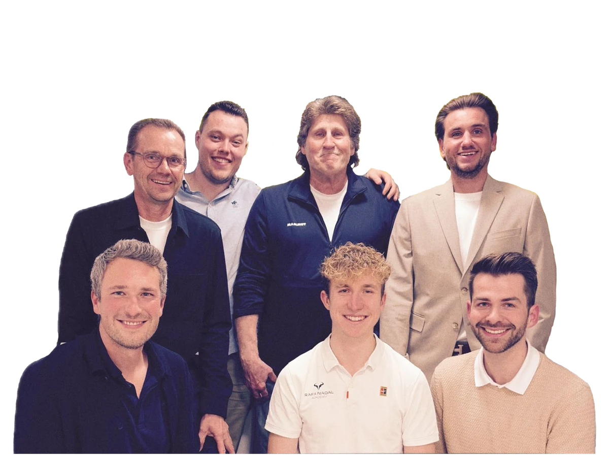 Gruppenbild des Vorstands des TC Grün-Weiß Elz, sieben Personen in zwei Reihen.
